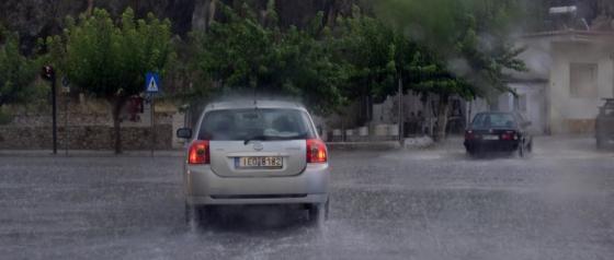 καιρός κυκλώνας